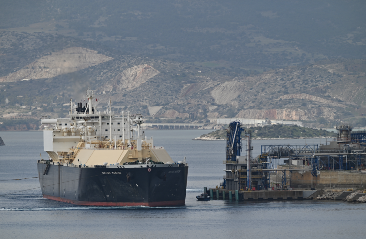 Cargaison de gaz naturel. Photo par NICOLAS KOUTSOKOSTAS / NURPHOTO / NURPHOTO VIA AFP