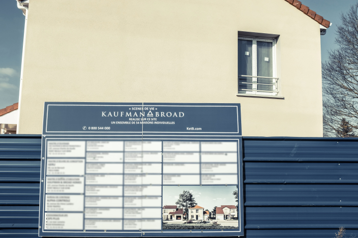 Construction d'un lotissement en zone périurbaine (Laurent GRANDGUILLOT/REA)