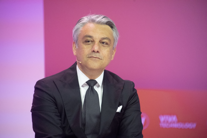 Luca de Meo, le directeur général du groupe Renault - Photo by Magali Cohen / Hans Lucas / Hans Lucas via AFP