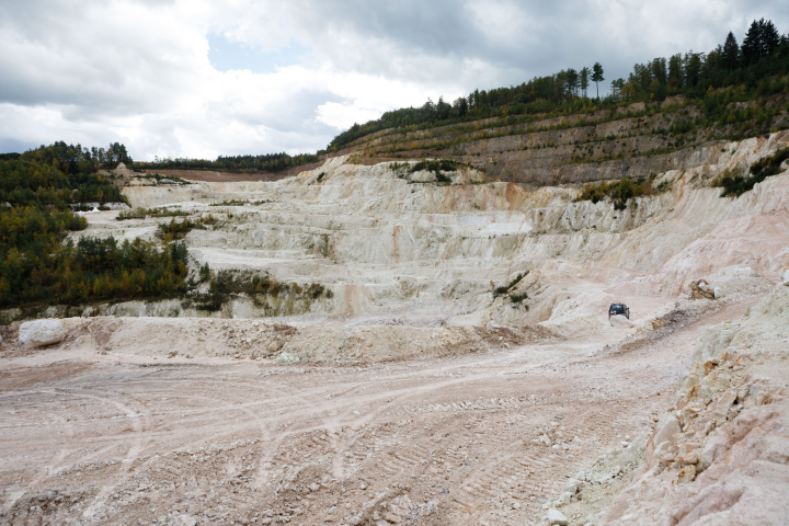 Futur site Imerys d’extraction de lithium ditue dans le departement l’Allier (©Richard DAMORET/REA)