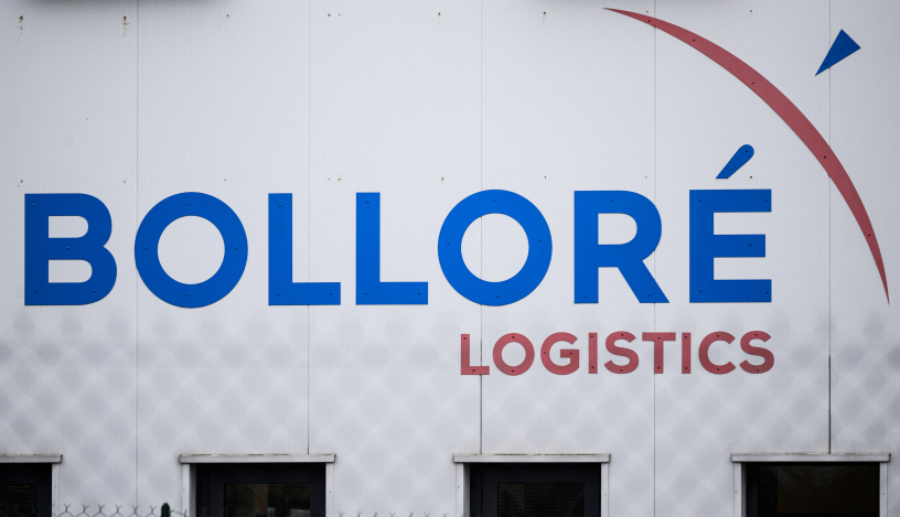 Les activités Bolloré Logistics et de Bolloré Africa Logistics ont été reclassées en activités cédées ou en cours de cession dans les résultats du premier semestre 2023 de Compagnie de l'Odet, la holding de contrôle du groupe Bolloré - AFP