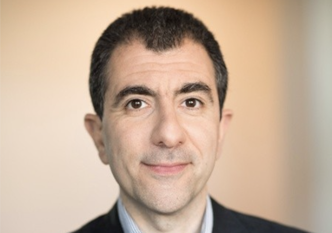 Houman Ashrafian, vice-président exécutif de Sanofi (DR)