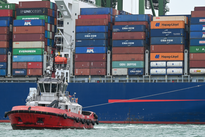 Seules 70 % des entreprises s’attendent à ce que leur chiffre d’affaires généré par les exportations augmente en 2023 (Roslan RAHMAN / AFP)