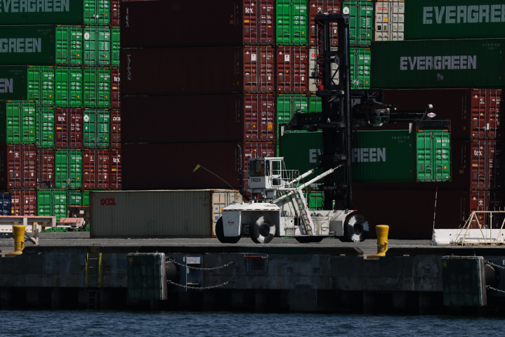 Port de Los Angeles. Photo by Patrick T. Fallon / AFP