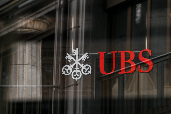 L'intégration de Credit Suisse a continué de peser sur les résultats du quatrième trimestre 2023 d'UBS - Photo by Fabrice COFFRINI / AFP