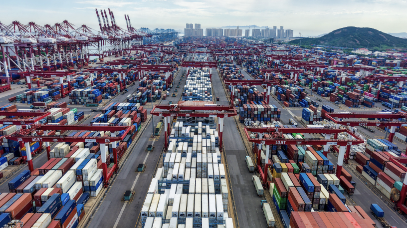 Port en Chine. Photo by CN-STR / AFP