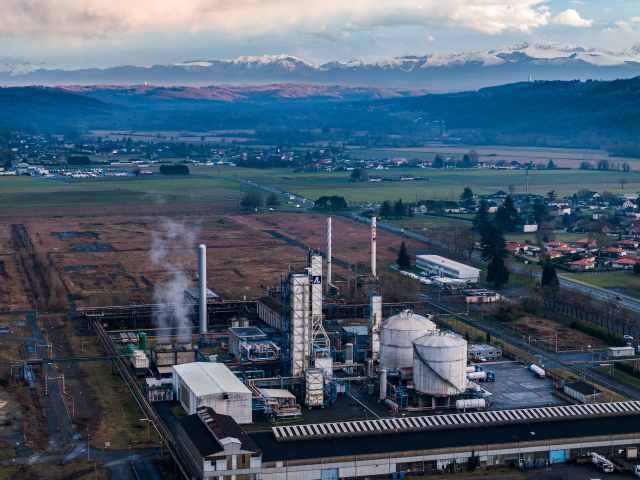 FRANCE - AIR LIQUIDE FRANCE INDUSTRIE PLANT IN THE LACQ INDUSTRIAL BASIN AT THE FOOT OF THE PYRENEES MOUNTAINS