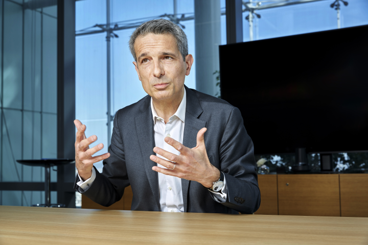 Benoit Bazin, directeur général de Saint-Gobain (©Bruno LEVY/CHALLENGES-REA)