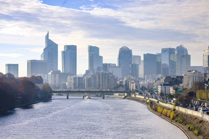 Quartier d'affaire de la Defense (©Laurent GRANDGUILLOT/REA)