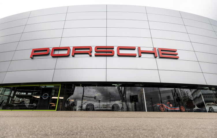 L'IPO de Porsche a représenté en valeur la moitié des introductions en Bourse en Europe cette année ( ©Christoph Schmidt/ZUMA Press/ZUM)