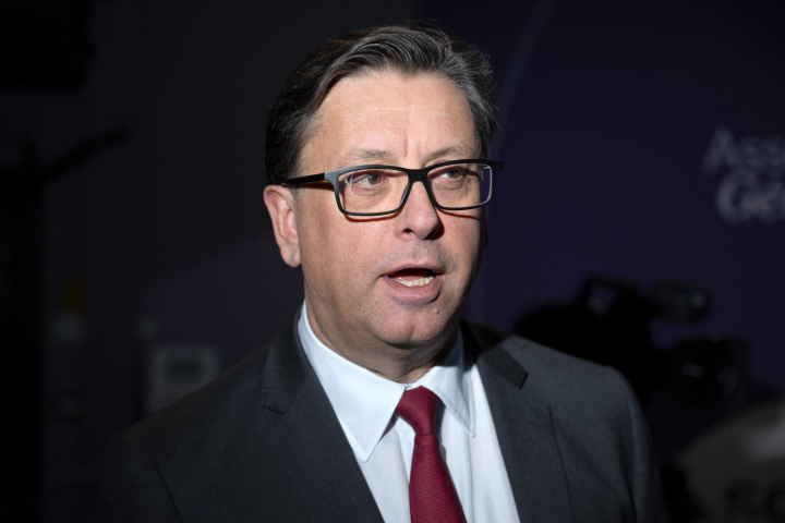 Paul Hudson, le directeur général de Sanofi - Photo by MIGUEL MEDINA / AFP