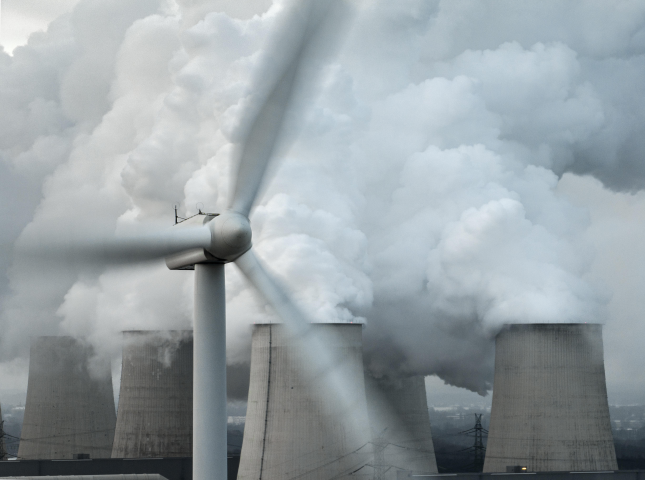 L’AIE estime que le renouvelable et le nucléaire devraient couvrir 90 % des nouveaux besoins en électricité d’ici 2025 (Paul Langrock/LAIF-REA)