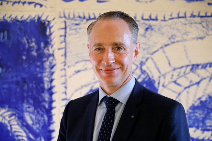 Thomas Buberl, le directeur général d'AXA - (Photo by Ludovic MARIN / AFP)