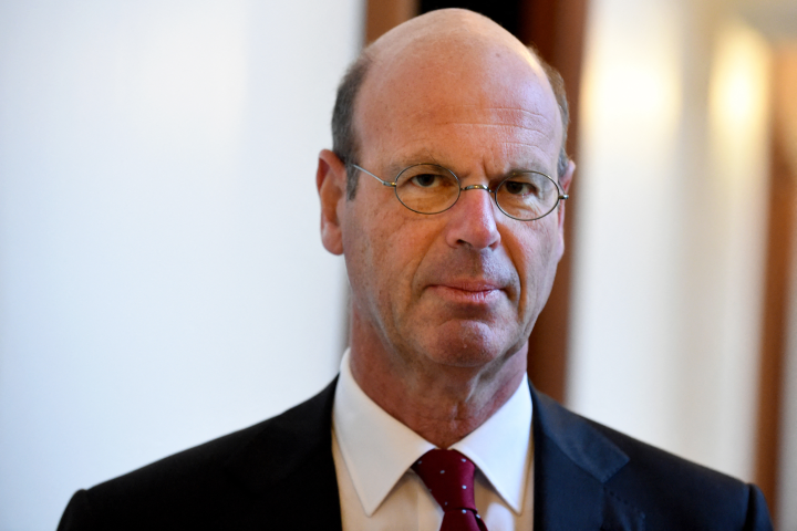 Eric Lombard, directeur général de la Caisse des Dépôts (©Photo by ERIC PIERMONT / AFP)