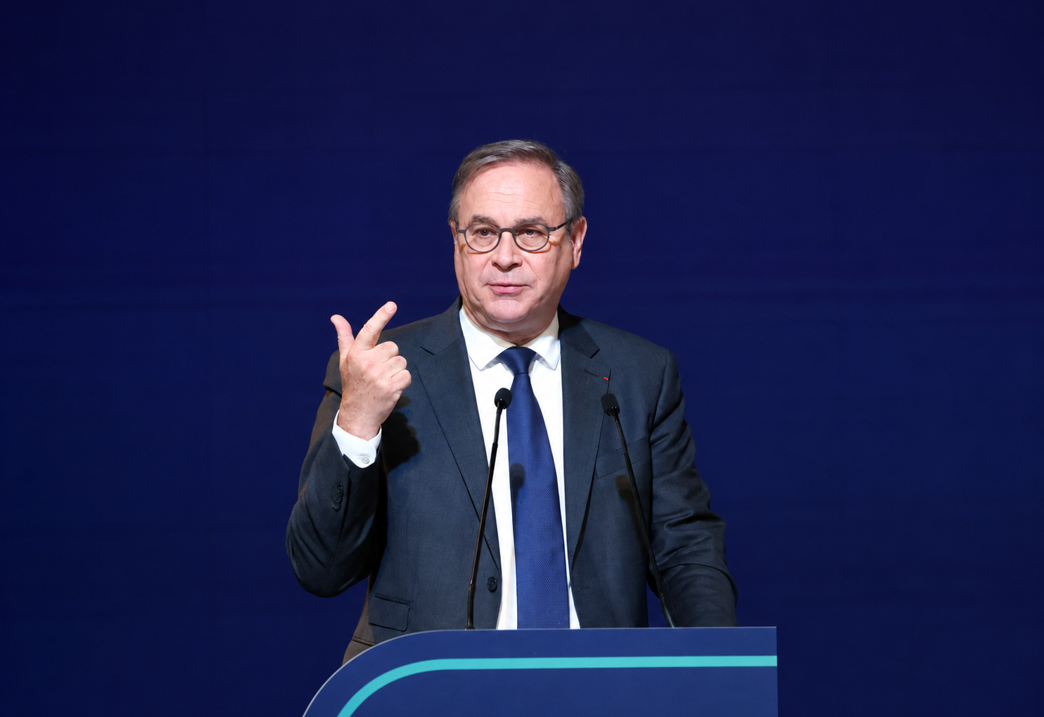 Désormais seul à la tête du directoire, Christophe Bavière doit préparer une nouvelle organisation de la gouvernance d'Eurazeo. (Photo by Ludovic MARIN / AFP)