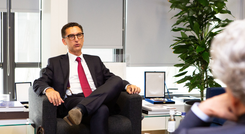 Maxime Saada est désormais vice-président du groupe Lagardère - Photo by Union Europeenne / Hans Lucas / Hans Lucas via AFP