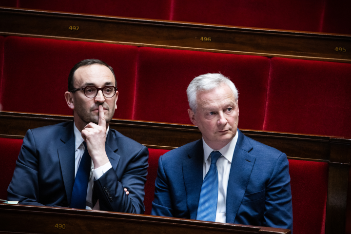 Thomas Cazenave, ministre délégué aux Comptes publics, et Bruno Le Maire, ministre de l'Economie, des Finances et de la Souveraineté industrielle et numérique - Amaury Cornu / Hans Lucas / Hans Lucas via AFP