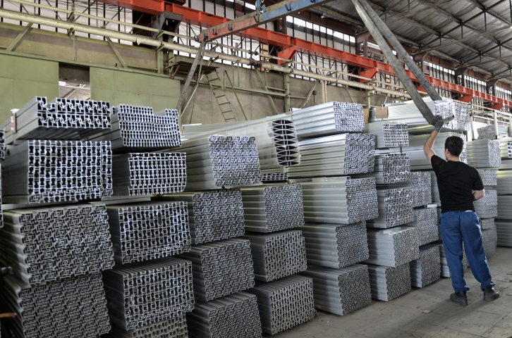 Aluminium. Photo par FATEMEH BAHRAMI / ANADOLU AGENCY / ANADOLU VIA AFP