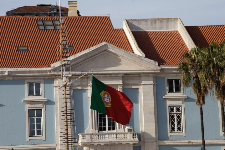 Drapeau du Portugal. Photo by Luis Boza / NurPhoto / NurPhoto via AFP