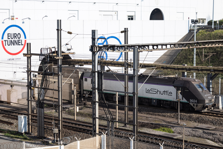 Shuttle, Eurotunnel (Photo by Sameer Al-DOUMY / AFP)