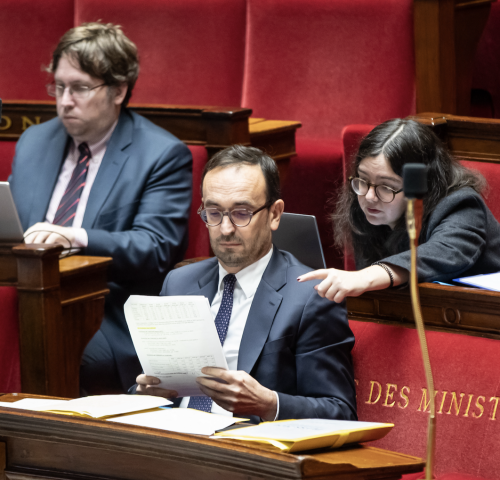 Thomas Cazenave, ministre délégué chargé des Comptes publics, lors de la présentation du projet de loi de financement de la Sécurité sociale. Laure Boyer / Hans Lucas / Hans Lucas via AFP