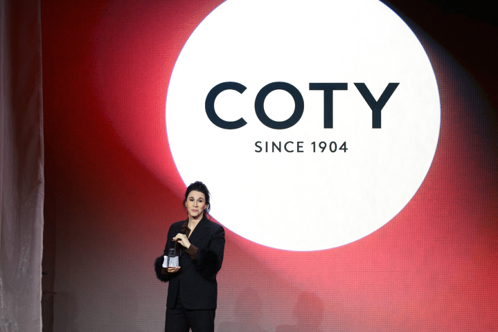 Sue Nabi, directrice générale de Coty (Photo by Dimitrios Kambouris / GETTY IMAGES NORTH AMERICA / Getty Images via AFP)