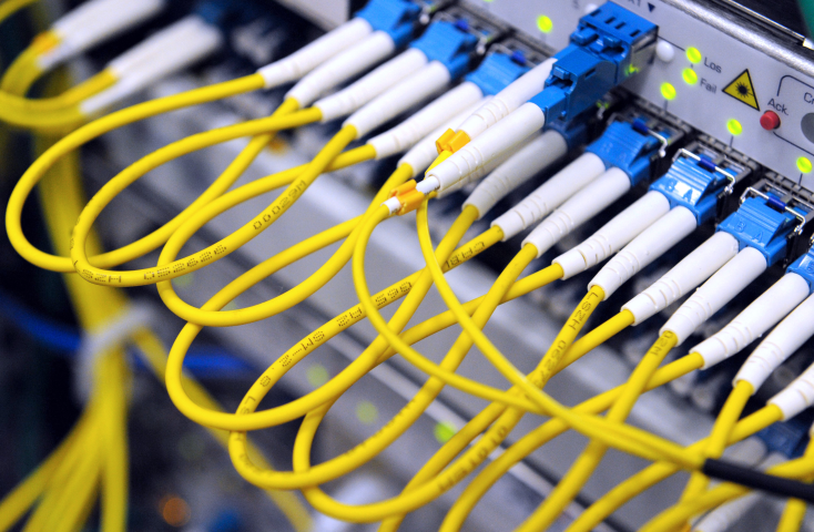 Le fournisseur d'équipements pour les opérateurs télécoms Euro Techno Com va passer dans le giron du fonds Cinven - Photo by Fred TANNEAU / AFP 