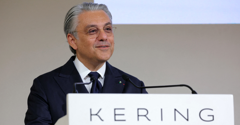 Le nouveau patron de Kering entame son mandat sur un terrain un peu moins dégradé (Photo by Thomas SAMSON / AFP)