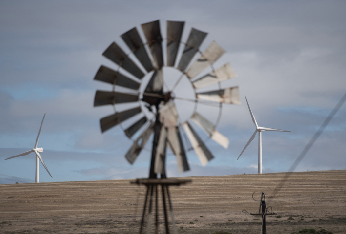 Éoliennes sur le continent africain. RODGER BOSCH / AFP