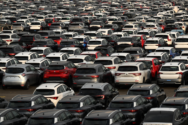 Le marché automobile européen a reculé en décembre après 16 mois consécutifs de hausse - Photo by Ina FASSBENDER / AFP