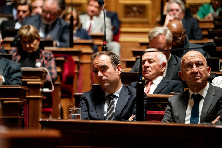 Les économistes du CAE entendent fournir des pistes de réflexion à Sébastien Lecornu et à l'ensemble des parlementaires. Photo by Stefano Lorusso / NurPhoto via AFP