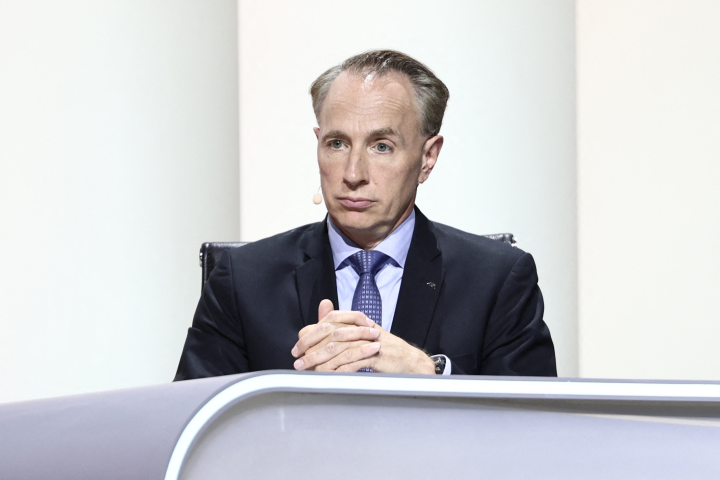 Thomas Büberl, le directeur général d'AXA (Photo by Thibaud MORITZ / AFP)