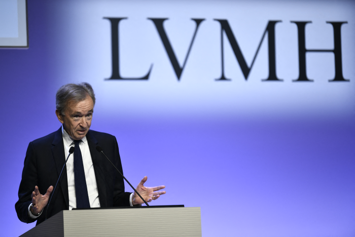 Bernard Arnault, le président-directeur général de LVMH - Photo by STEPHANE DE SAKUTIN / AFP