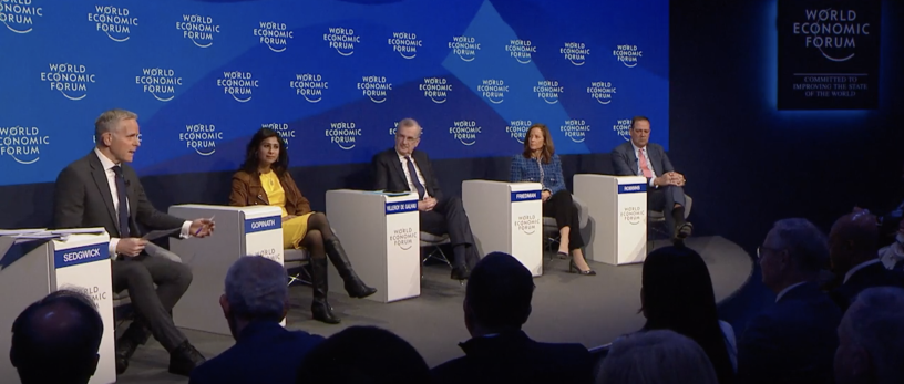  Gita Gopinath, première directrice générale adjointe du Fonds monétaire international, François Villeroy de Galhau, gouverneur de la Banque de France, Adena Friedman, présidente-directrice générale du Nasdaq, Chuck Robbins, président-directeur général de Cisco Systems - DR