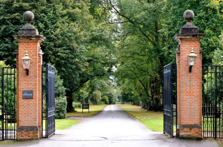 L'entrée de Faimont Windsor Park - crédit photo : DR