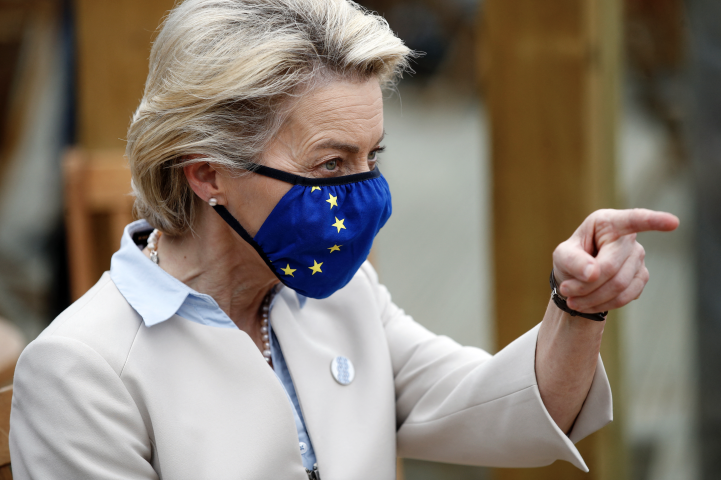 URSULA VON DER LEYEN - Présidente de la Commission européenne - Crédits : PHIL NOBLE / POOL / AFP