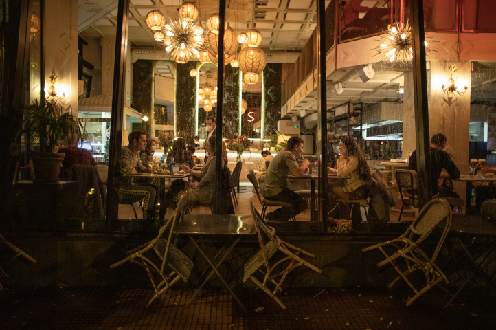 Restaurant à Madrid - PABLO BLAZQUEZ DOMINGUEZ / GETTY IMAGES EUROPE / GETTY IMAGES VIA AFP