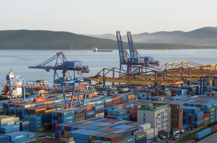 Port de Vladivostok. Photo by Alexander Manzyuk / ANADOLU / Anadolu via AFP