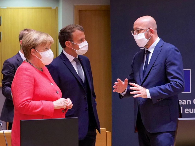 Conseil européen 18/19 juillet 2020
Fonds de relance 
Macron, Merkel Michel 
