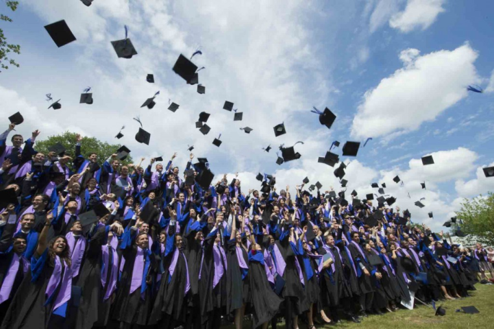 Graduation à HEC Paris 