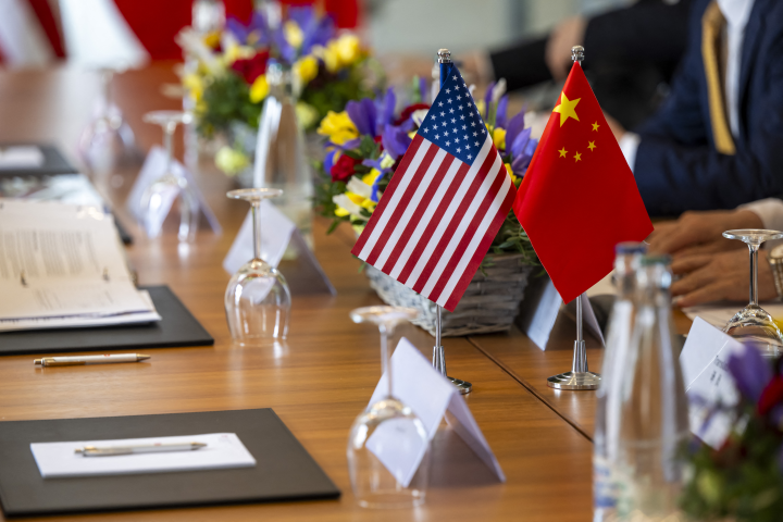 Discussions sino-américaines en Suisse. Photo by MARTIAL TREZZINI / FDFA / AFP
