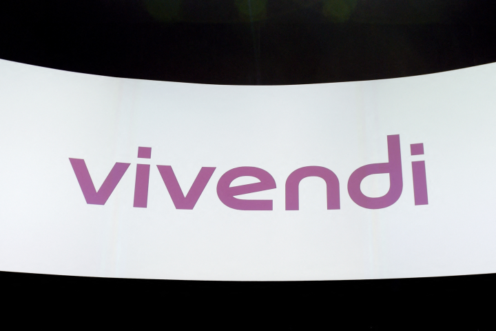 Logo Vivendi (Photo by ERIC PIERMONT / AFP)