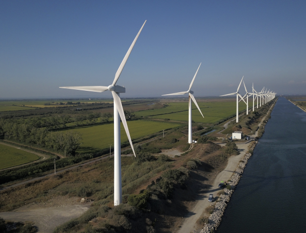 Parc éolien. Laurent GRANDGUILLOT/REA
