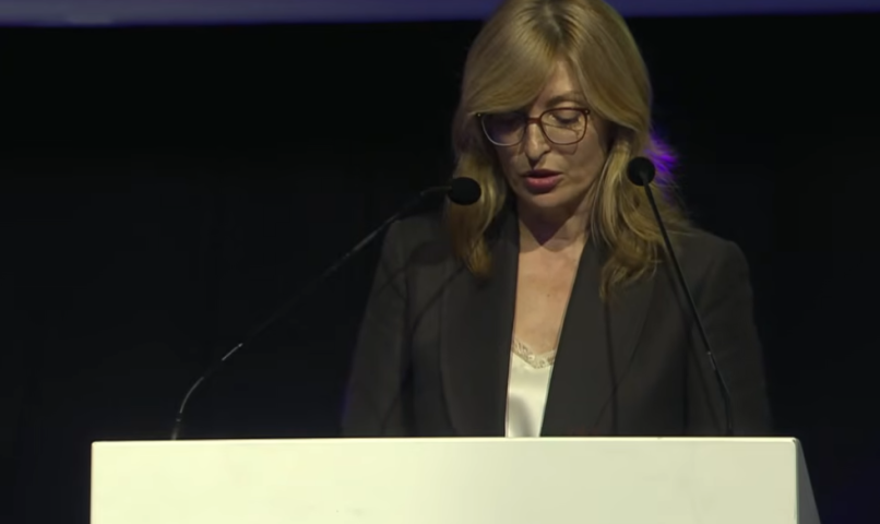 Ekaterina Zaharieva, la commissaire aux start-ups, à la recherche et l’innovation, lors du sommet de l'EIC. Crédits : sommet EIC