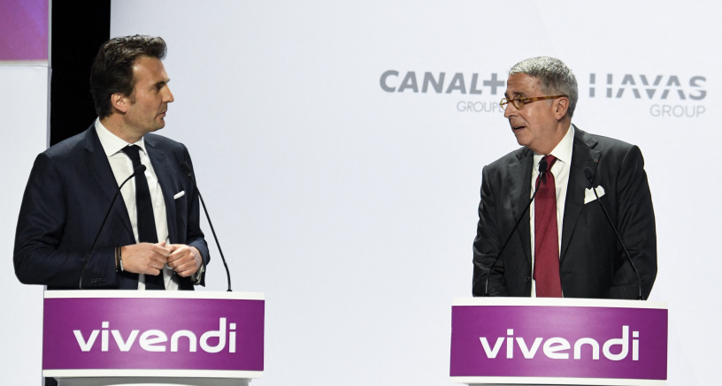 Yannick Bolloré, Président du Conseil de surveillance, et Arnaud de Puyfontaine, Président du Directoire de Vivendi - ALAIN JOCARD / AFP