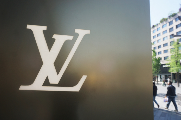 Magasin Louis Vuitton à Hangzhou, dans la province du Zhejiang, en Chine orientale, le 15 avril 2025 - Photo by Long Wei / CFoto / CFOTO via AFP