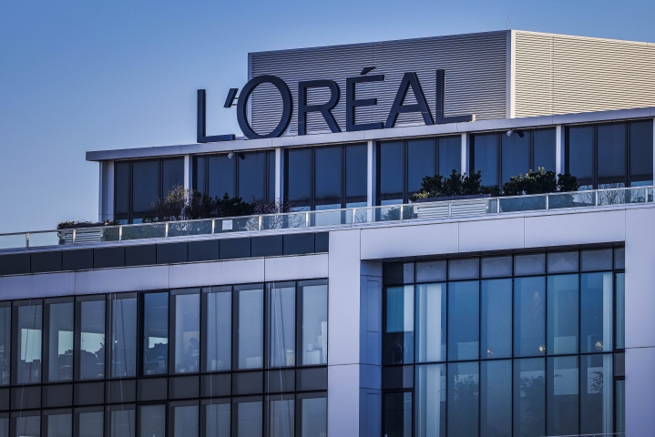 L'Oréal (©Laurent GRANDGUILLOT/REA)